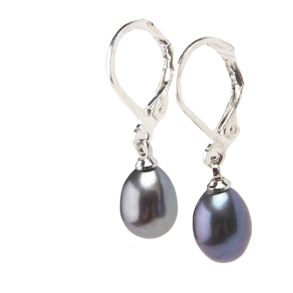 Pearl Drop Earrings - Picture 3 of 4